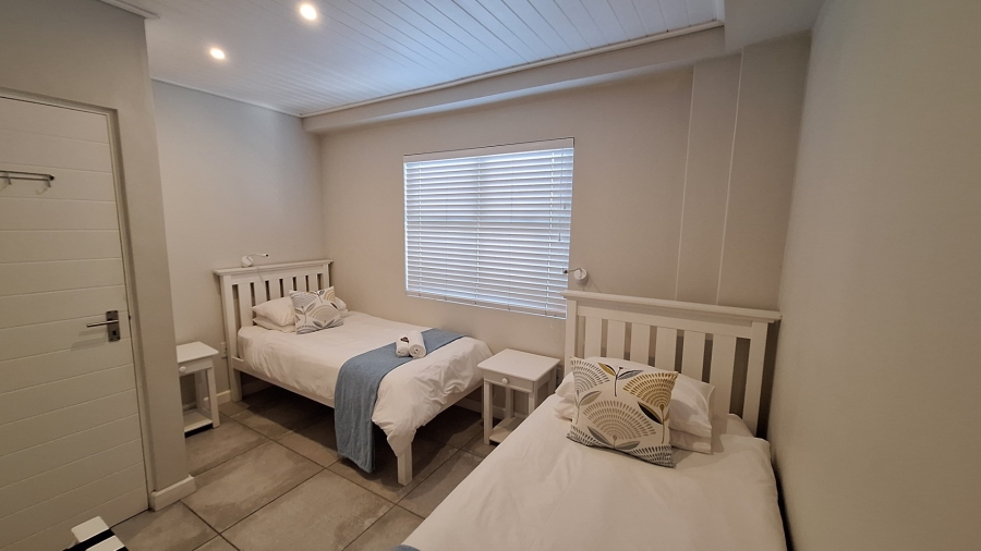 2 Bedroom Property for Sale in Elands Bay Western Cape
